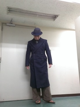 「アイテム（トレンチコート）」を使った、高梨周三さん（メンズ・180cm・40代）の秋コーディネート