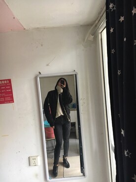 「Alpha Industries（アルファインダストリーズ）のアイテム（フォーマルスーツ/小物）」を使った、Yolandaxxさん（レディース・170cm）の秋コーディネート