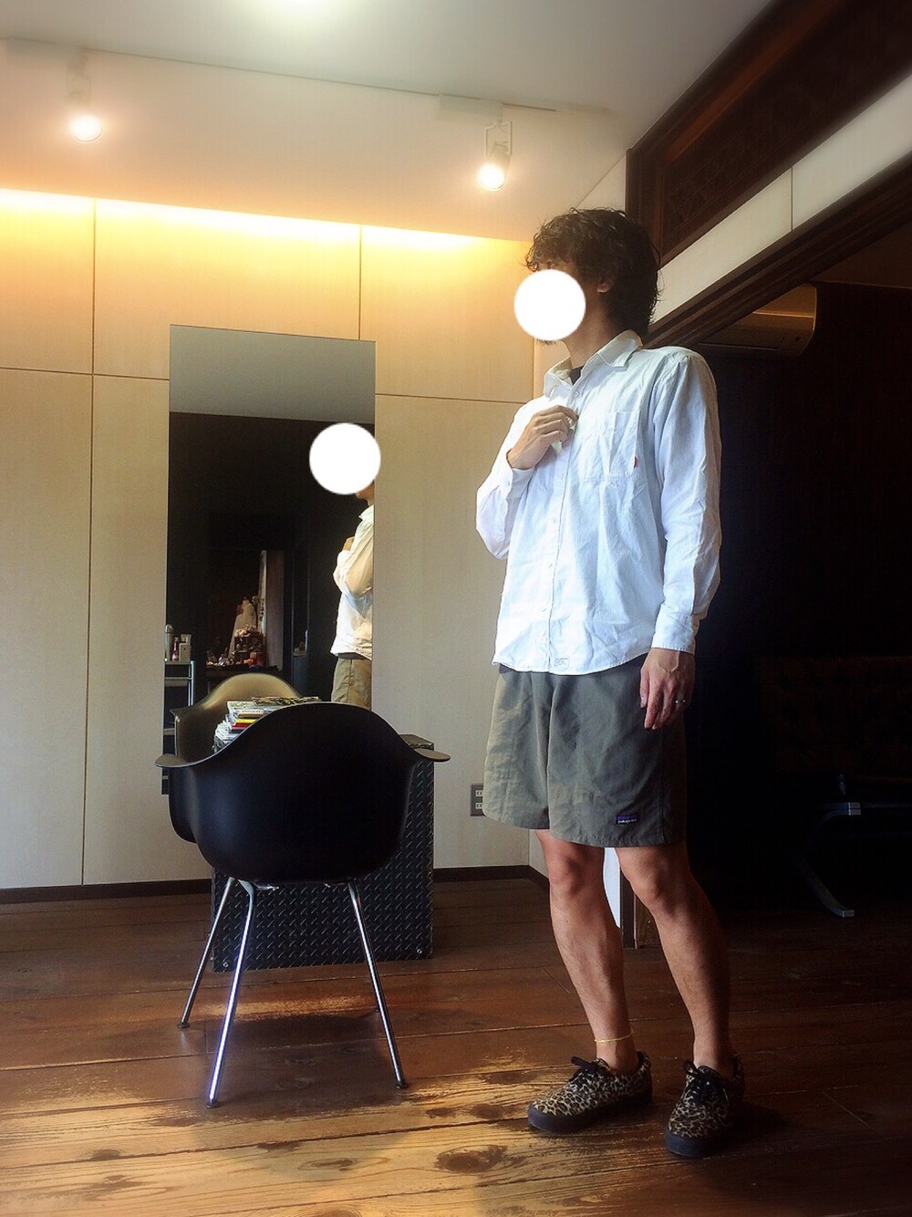 「WTAPSのアイテム（シャツ/ブラウス、ホワイト系）」を使った、casa2011さん（メンズ・175cm）の夏コーディネートの1枚目の写真