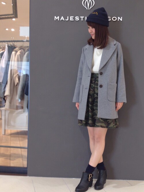 チェスターコートを使った 迷彩 の人気ファッションコーディネート ユーザー ショップスタッフ Sciaky