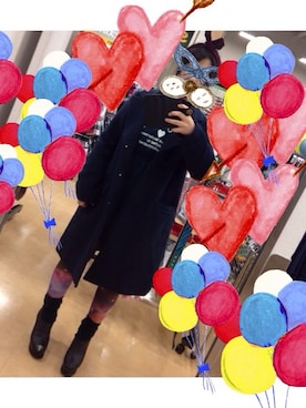 「NICE CLAUP（ナイスクラップ）のアイテム（チェスターコート）」を使った、MomOkAさん（レディース・153cm）の冬コーディネート