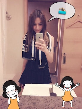 「OUTER SPACE（アウタースペース）のアイテム」を使った、Abby 馮媛甄さん（レディース・160cm）の冬コーディネート