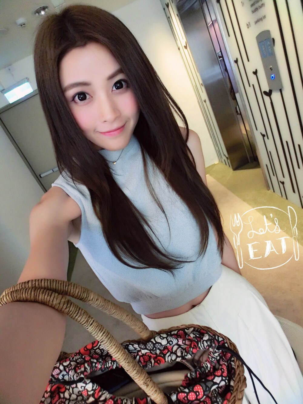 馮媛甄 