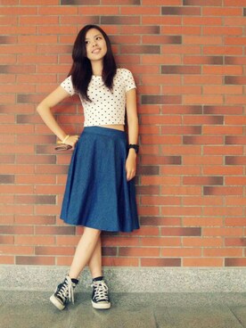 「アイテム（デニムスカート、ブルー系）」を使った、菱角芸さん（レディース）の夏コーディネート