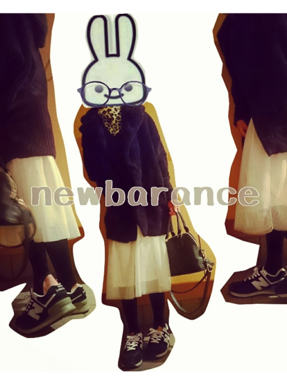 「スカート、白、スニーカー、ニューバランス」｜「NEW BALANCEのアイテム（スニーカー、ブラック系）」を使った、ゆータロスさん（レディース・158cm）の冬コーディネートの1枚目の写真