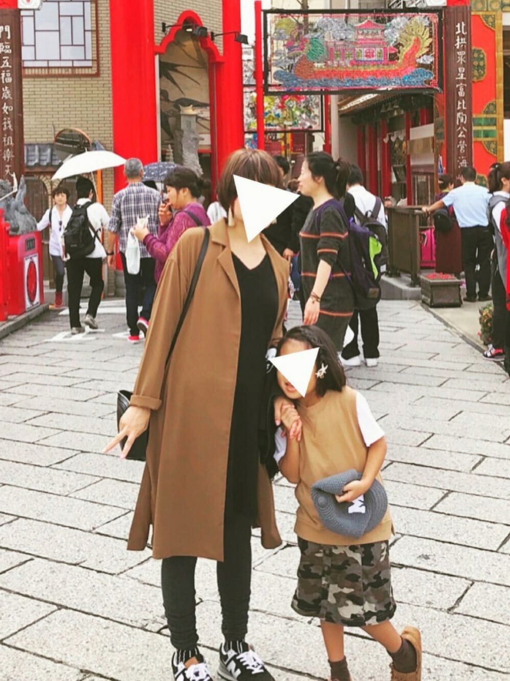 「秋冬、妊婦、マタニティ、妊娠7ヶ月、親子コーデ、ショートヘア、マタニティコーデ」｜「GUのアイテム（ジャケット/アウター、ブラウン系）」を使った、ゆータロスさん（レディース・158cm）の秋コーディネートの1枚目の写真