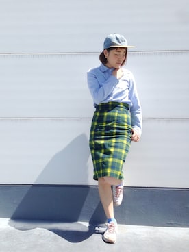 「シアタープロダクツ(THEATRE PRODUCTS)」｜「アイテム（キャップ）」を使った、EMIKAさん（レディース・160cm）の春コーディネート