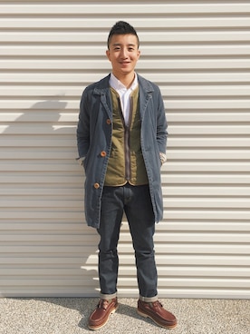 「VISVIM（ビズビム）のアイテム（ピーコート、ブルー系）」を使った、Spockさん（メンズ・175cm）の秋コーディネート