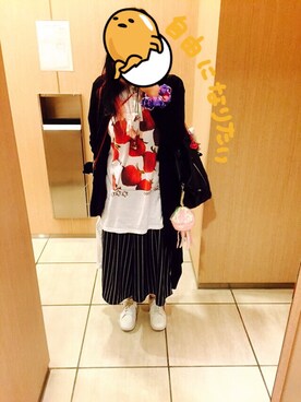 「アイテム（キーホルダー）」を使った、みやびさん（レディース・162cm）の秋コーディネート
