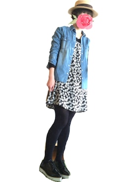 「アイテム（タイツ/ストッキング、ブルー系）」を使った、konatsukoさん（レディース・161cm）の春コーディネート