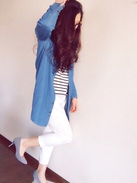 「Bershka（ベルシュカ）のアイテム（シャツ/ブラウス、ブルー系）」を使った、akihoさん（レディース・165cm）の春コーディネート