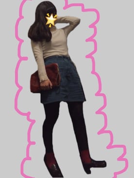 「axes femme（アクシーズファム）のアイテム（ニット/セーター、ホワイト系）」を使った、クロワッサンさん（レディース・155cm）の冬コーディネート