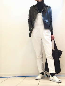 「BAYFLOW（ベイフロー）のアイテム（オールインワン・サロペット）」を使った、motoさん（レディース・166cm）の春コーディネート