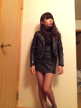 「70's」｜「アイテム（ライダースジャケット）」を使った、Suzukaさん（レディース・157cm）の秋コーディネート