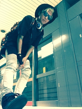 「LANVIN Paris（ランバンパリ）のアイテム」を使った、Masapandaさん（メンズ・178cm）の秋コーディネート