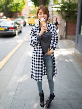 「chuu（チュー）のアイテム（その他アウター）」を使った、츄さん（レディース・164cm）の秋コーディネート