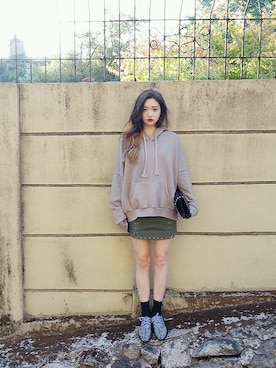 「chuu（チュー）のアイテム（トップス）」を使った、츄さん（レディース・164cm）の秋コーディネート