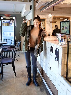 「chuu（チュー）のアイテム（その他アウター）」を使った、츄さん（レディース・164cm）の秋コーディネート