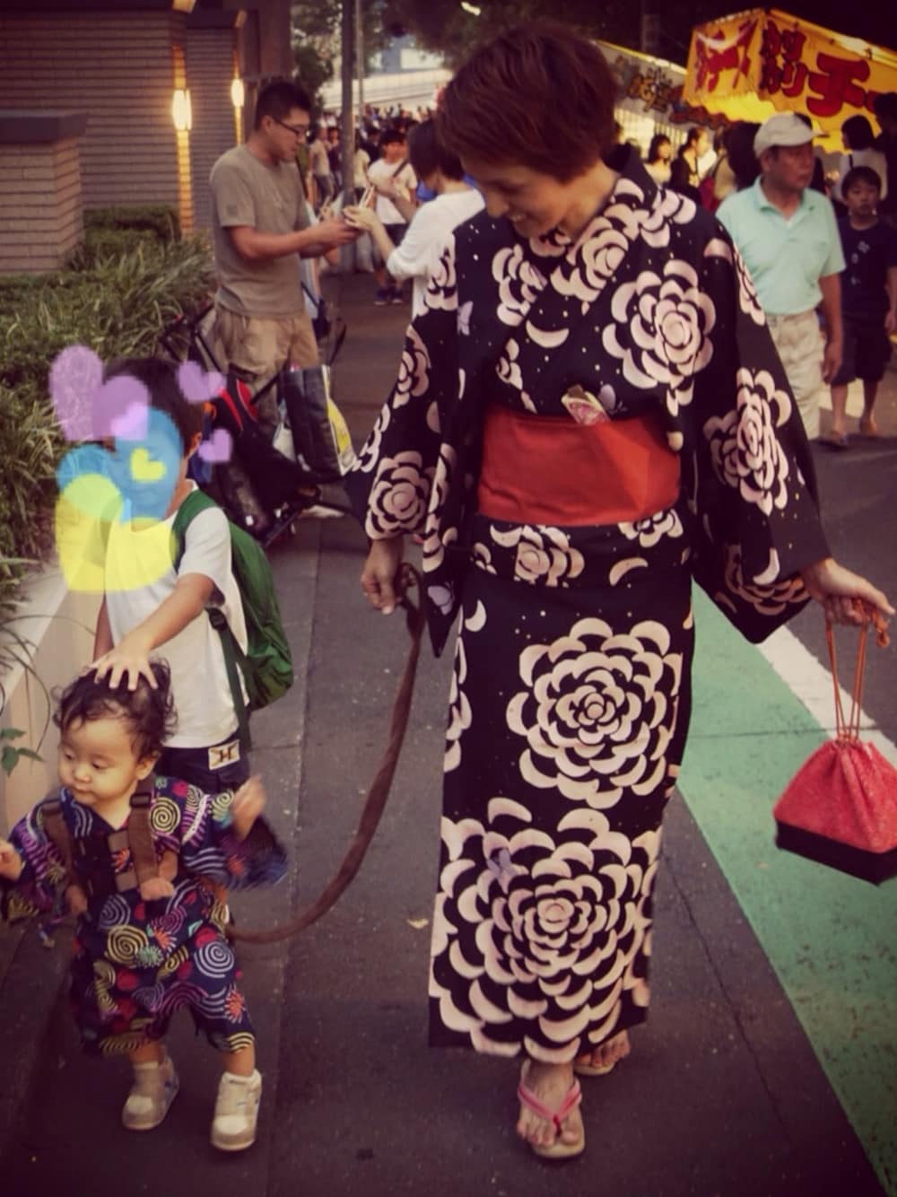 「お祭り、親子コーデ、浴衣、甚平、ハグマグ、ボルドー」｜「TSUMORI CHISATOのアイテム（浴衣、ブラック系）」を使った、Chisaさん（レディース・168cm）の秋コーディネートの1枚目の写真