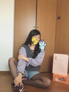 「mystic（ミスティック）のアイテム（ニット/セーター、グレー系）」を使った、めいさん（レディース・153cm）の春コーディネート
