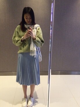 「Dr. Martens（ドクターマーチン）のアイテム（モカシン/デッキシューズ、ホワイト系）」を使った、mary oiyiさん（レディース）の春コーディネート