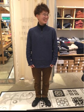 「coen（コーエン）のヨリモクジッププルオーバー（Tシャツ/カットソー、ブルー系）」を使った、MAEDAさん（メンズ・162cm）の冬コーディネート