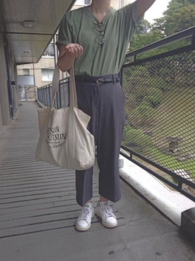 「メゾン キツネ(MAISON KITSUNE)」｜「アイテム（スラックス）」を使った、chikasakiさん（レディース・151cm）の夏コーディネート