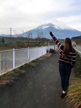 「Ungrid（アングリッド）のインディゴフレイドヘムストスリ（デニムパンツ）」を使った、ちゃんち~さん（レディース・160cm）の冬コーディネート