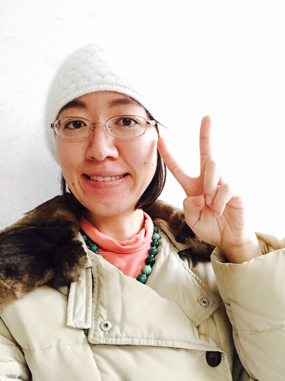 「maxmara、ネックレス、vintage、JILL by Jillstuart、めがね、カシラ、初投稿」｜「CA4LAのアイテム（ニットキャップ/ビーニー、ホワイト系）」を使った、birukawaさん（レディース・169cm）の秋コーディネートの1枚目の写真