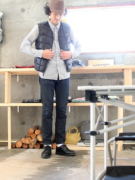 「and wander（アンドワンダー）のアイテム（帽子）」を使った、池内啓太さん（メンズ・181cm）の春コーディネート