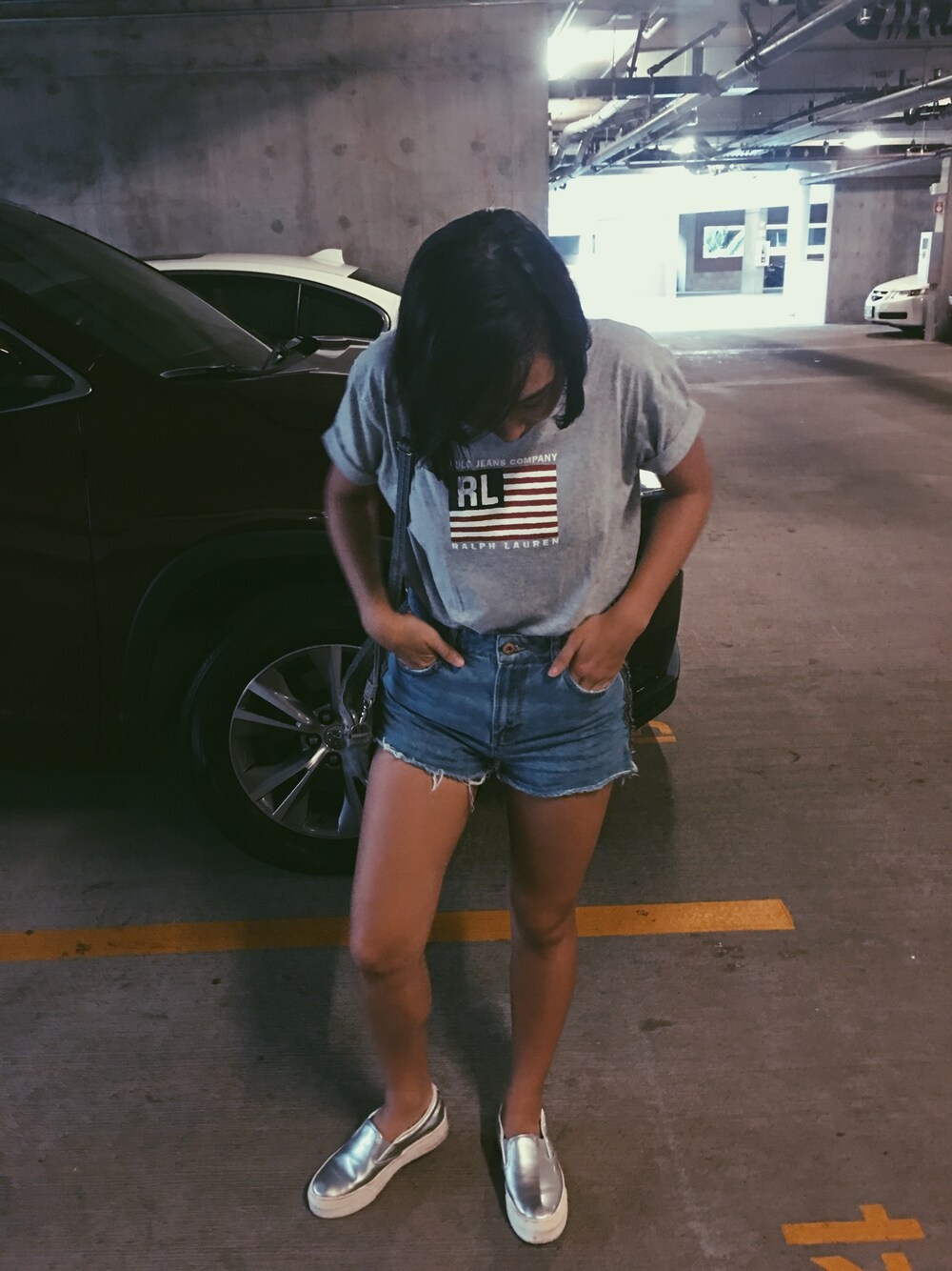 「hawaii、シンプル」｜「POLO RALPH LAURENのアイテム（Tシャツ/カットソー、グレー系）」を使った、elena さん（レディース・157cm）の夏コーディネートの1枚目の写真