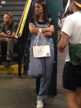 Christina Avaglianoさんのコーディネート