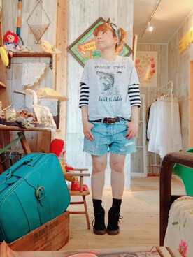 「USEDのアイテム（Tシャツ/カットソー、グレー系）」を使った、おやつ。さん（レディース・152cm）の夏コーディネート
