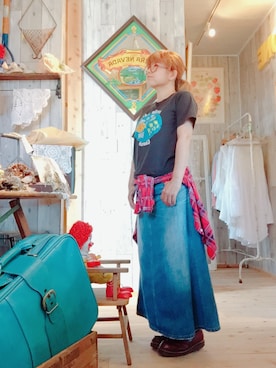 「古着のアイテム（Tシャツ/カットソー、ブラック系）」を使った、おやつ。さん（レディース・152cm）の夏コーディネート