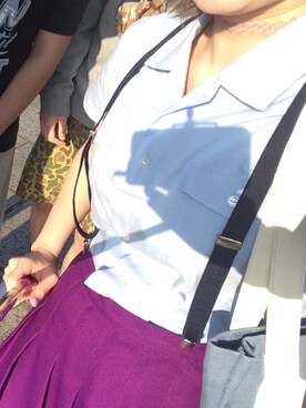 「アイテム（アクセサリー、パープル系）」を使った、みかさん（レディース・162cm）の秋コーディネート