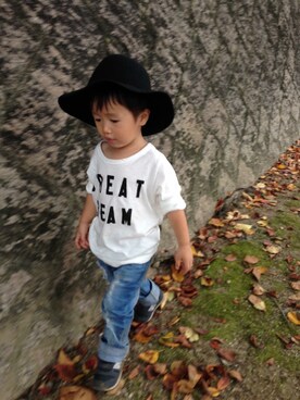 「petit main（プティマイン）のアイテム（Tシャツ/カットソー、ホワイト系）」を使った、waseyoさん（キッズ）の冬コーディネート