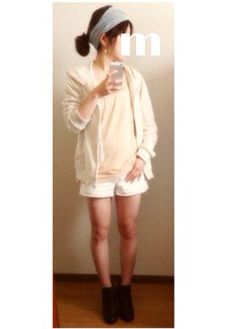 「B.L.U.E（ビーエルユーイー）のアイテム（パーカー）」を使った、meg-o0920さん（レディース・152cm）の春コーディネート