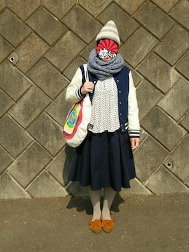 「ニットキャップ」｜「アイテム（スタジャン）」を使った、ぬーさん（レディース・162cm）の秋コーディネート