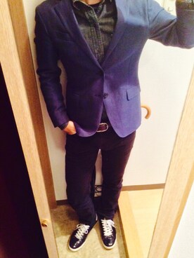 「TOMMY HILFIGER（トミーヒルフィガー）のアイテム（テーラードジャケット）」を使った、gouyanさん（メンズ・174cm）の秋コーディネート