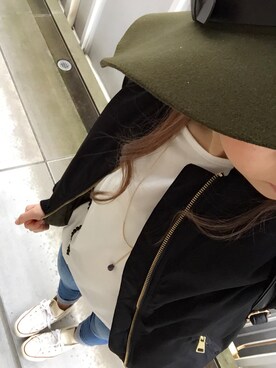 「EMODA（エモダ）のアイテム（Tシャツ/カットソー、ホワイト系）」を使った、ｋａｎａさん（レディース・150cm）の冬コーディネート