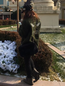 「Bershka（ベルシュカ）のアイテム（ショルダーバッグ、ブラック系）」を使った、ｋａｎａさん（レディース・150cm）の冬コーディネート