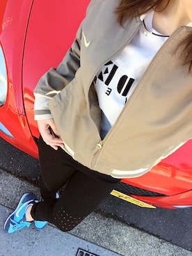 「NIKE（ナイキ）のアイテム（ジャケット/アウター、ベージュ系）」を使った、ｋａｎａさん（レディース・150cm）の冬コーディネート