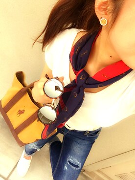 「HERMES（エルメス）のアイテム（ストール/ショール、ブルー系）」を使った、ｋａｎａさん（レディース・150cm）の春コーディネート