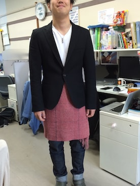 「LOUNGE LIZARD（ラウンジリザード）のアイテム（テーラードジャケット）」を使った、ATSUMIさん（メンズ・173cm）の秋コーディネート
