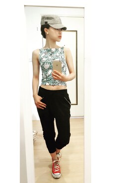 「MONKI」｜「アイテム（チノパンツ）」を使った、FiFiさん（レディース・158cm）の夏コーディネート