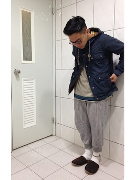 「URBANRESEARCH」｜「アイテム（その他シューズ）」を使った、李光宇さん（メンズ・163cm）の冬コーディネート