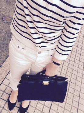 「MOUSSY（マウジー）のアイテム（デニムパンツ、ホワイト系）」を使った、pocooさん（レディース・162cm）の春コーディネート