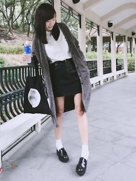 「holiday」｜「アイテム（その他シューズ）」を使った、Siu Cheukさん（レディース・170cm）の冬コーディネート