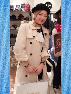 「FIG&VIPER（フィグアンドバイパー）のアイテム（トレンチコート）」を使った、アンジェさん（レディース・163cm）の秋コーディネート