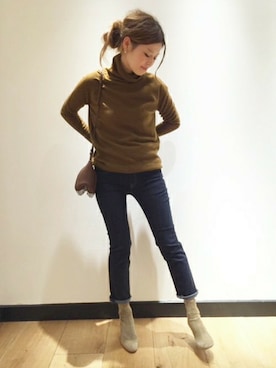 「Deuxieme Classe（ドゥーズィエムクラス）のアイテム（ショルダーバッグ）」を使った、HIROさん（レディース・164cm）の秋コーディネート